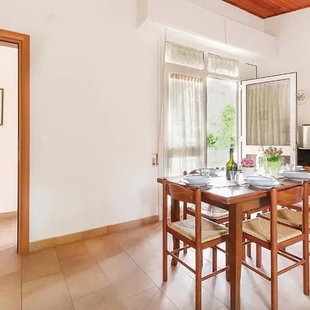 Casa Laura 1 * Линьяно-Саббьядоро